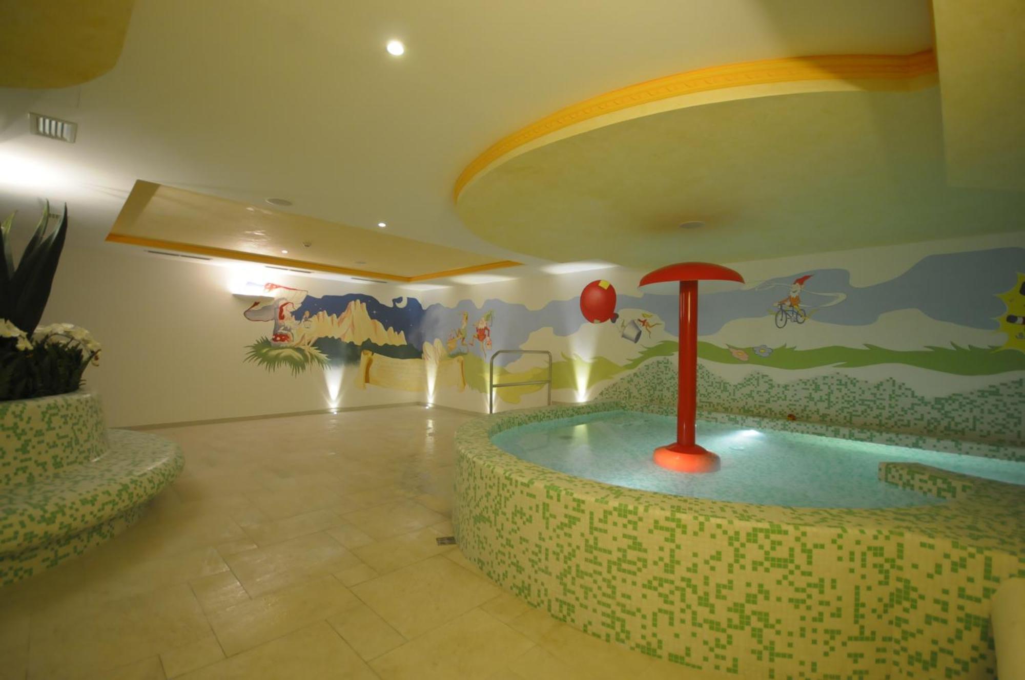 Sporting Hotel Passo del Tonale Zewnętrze zdjęcie