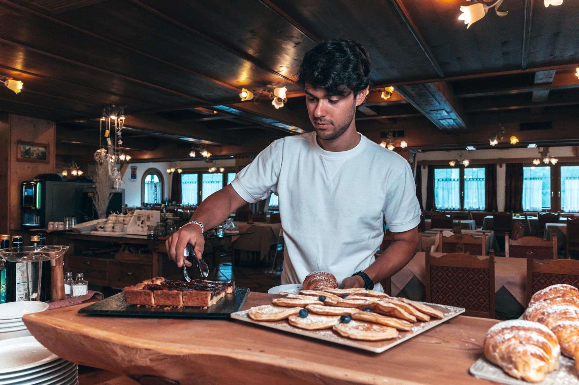 Sporting Hotel Passo del Tonale Zewnętrze zdjęcie